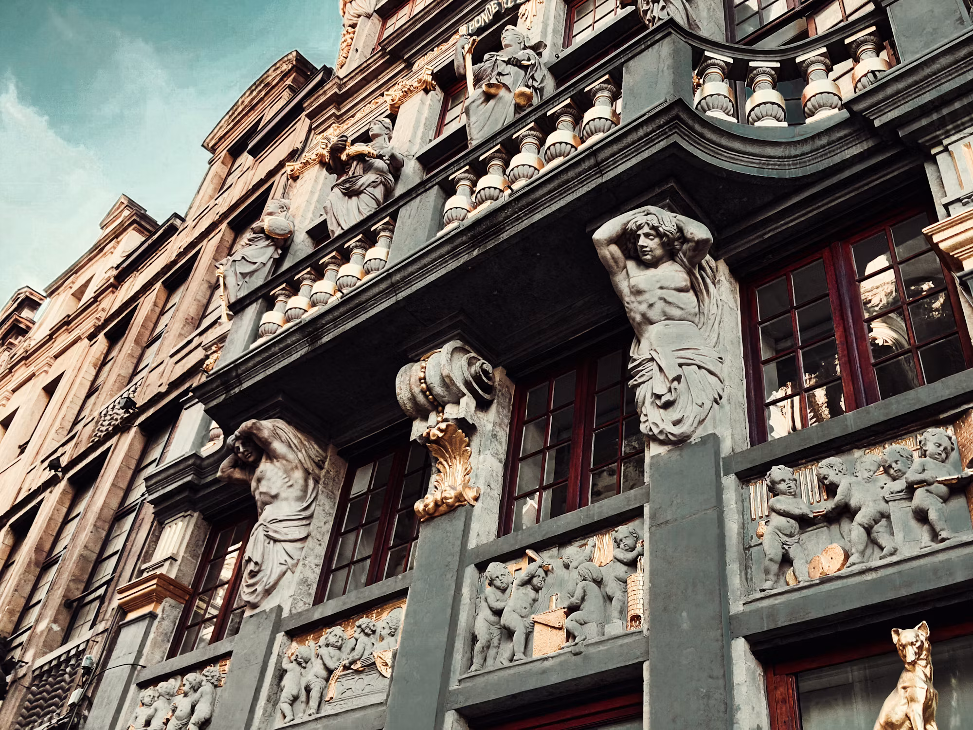 Landmarks That Define Our World: A Cultural Odyssey